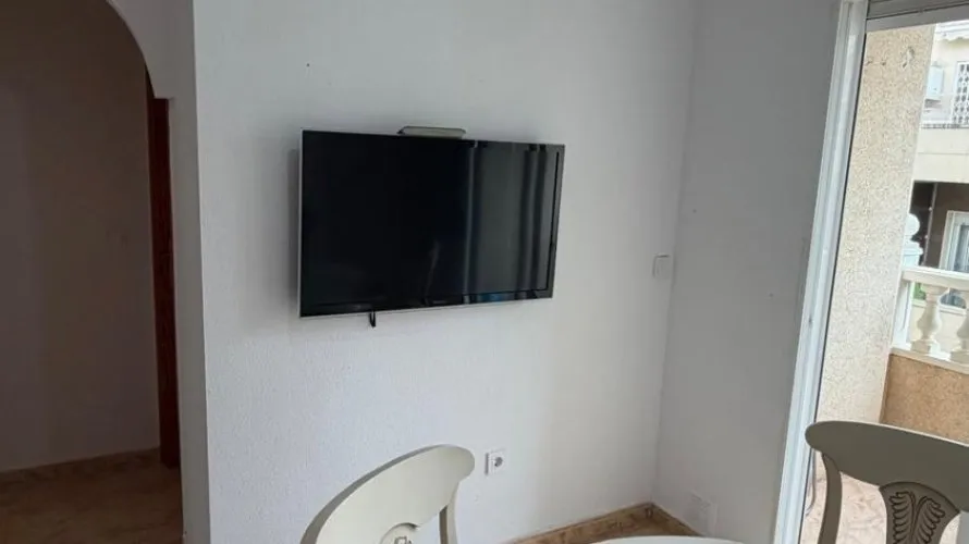 61m² apartment for sale, Torrevieja, Spain No. 1533 № 8