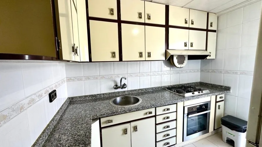 83m² apartment for sale, Alicante, Spain No. 1593 № 4