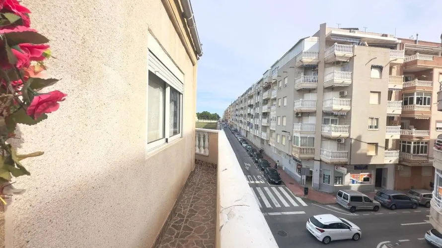 69m² penthouse for sale, Torrevieja, Spain No. 1474 № 11