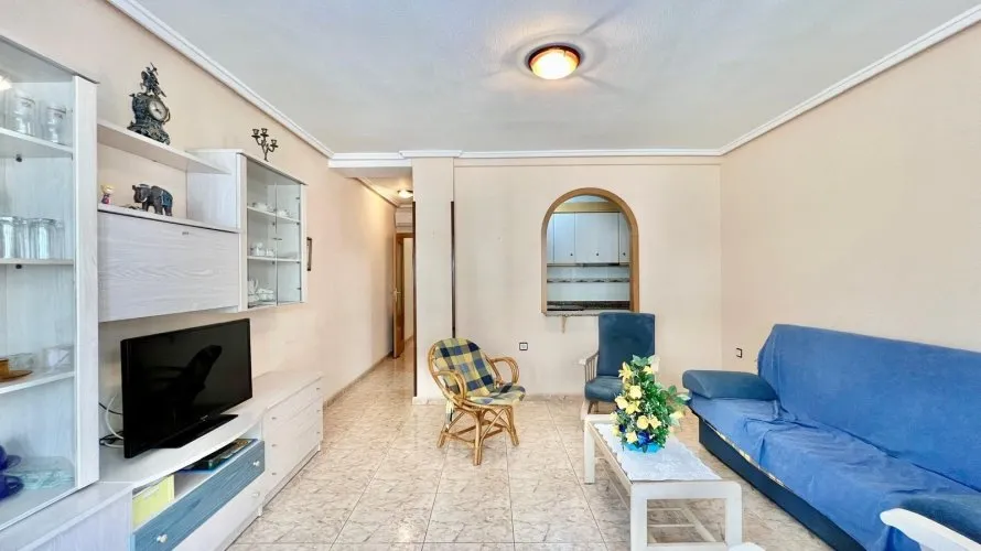 2 bedrooms apartment for sale, Torrevieja, Spain No. 1521 № 9