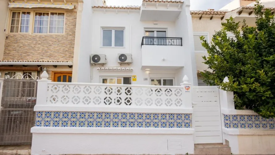 78m² house for sale, Torrevieja, Spain No. 1336 № 4
