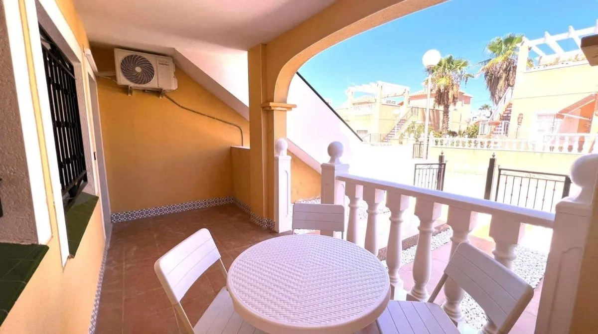 2 bedrooms bungalow for sale, Torrevieja, Spain No. 1455