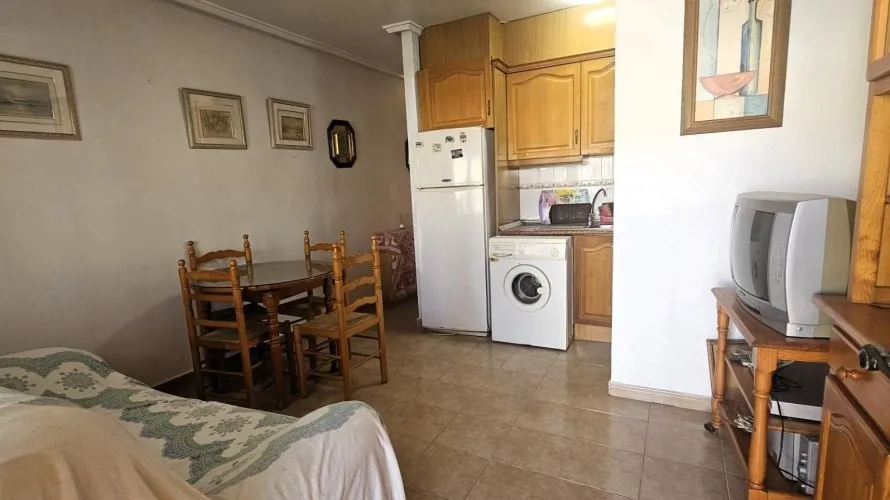 2 bedrooms bungalow for sale, Guardamar del Segura, Spain No. 1495 № 11