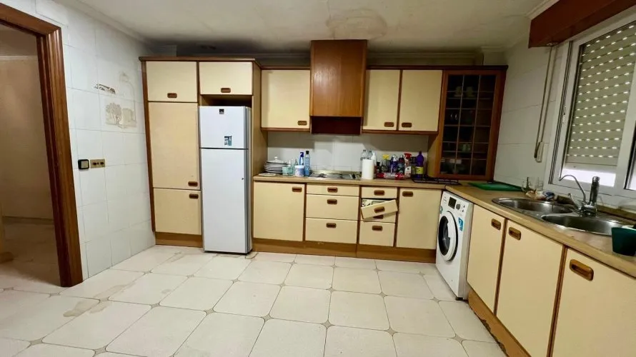 4 bedrooms apartment for sale, Torrevieja, Spain No. 1503 № 25