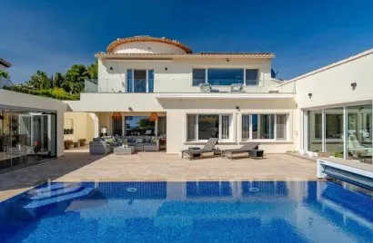 247m² villa for sale, Moraira, Spain No. 1304