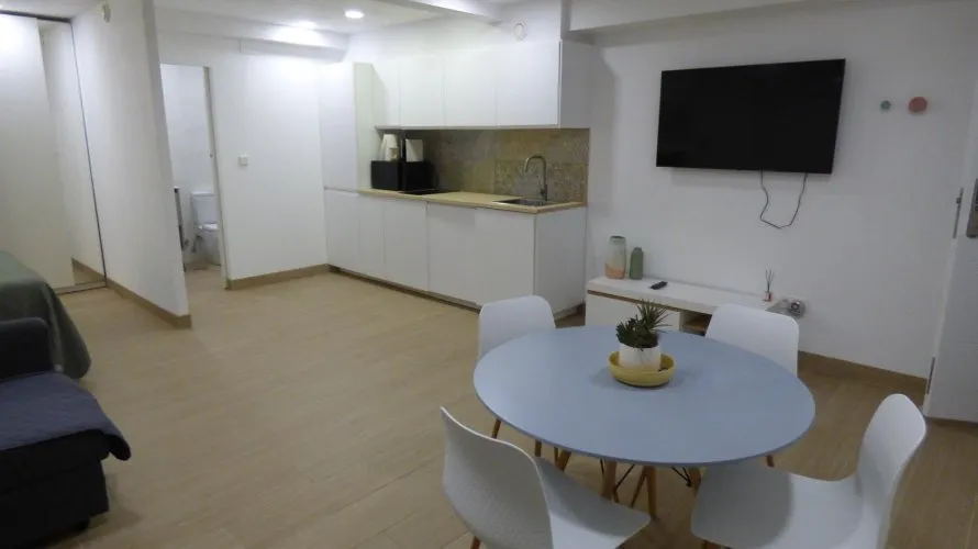50m² commercial property for sale, Alicante, Spain No. 1395 № 4