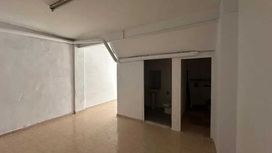 78m² commercial property for sale, Alicante, Spain No. 1383 № 2