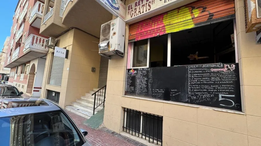 150m² commercial property for sale, Torrevieja, Spain No. 1389 № 14