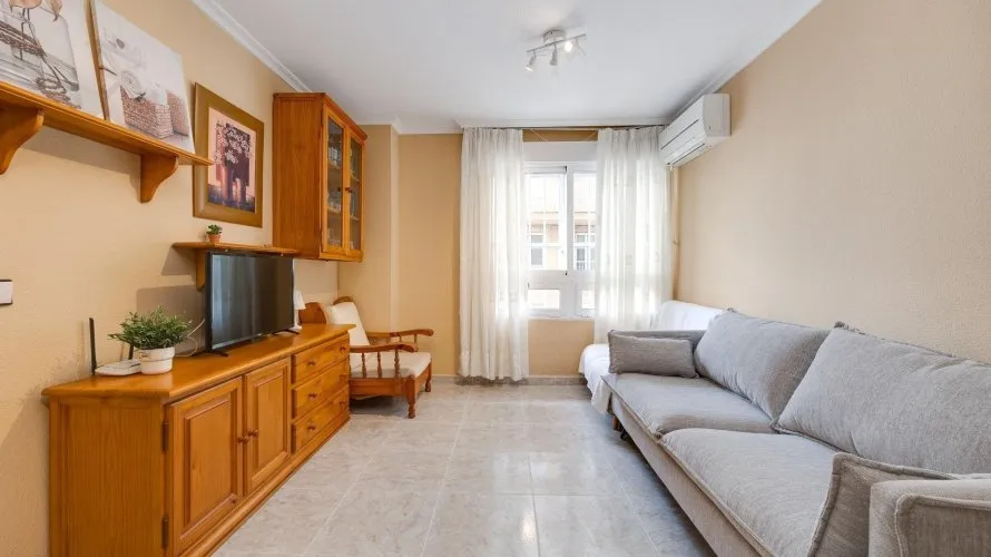 2 bedrooms apartment for sale, Torrevieja, Spain No. 1499 № 23