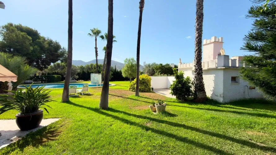 5 bedrooms villa for sale, Benidorm, Spain No. 1716 № 6