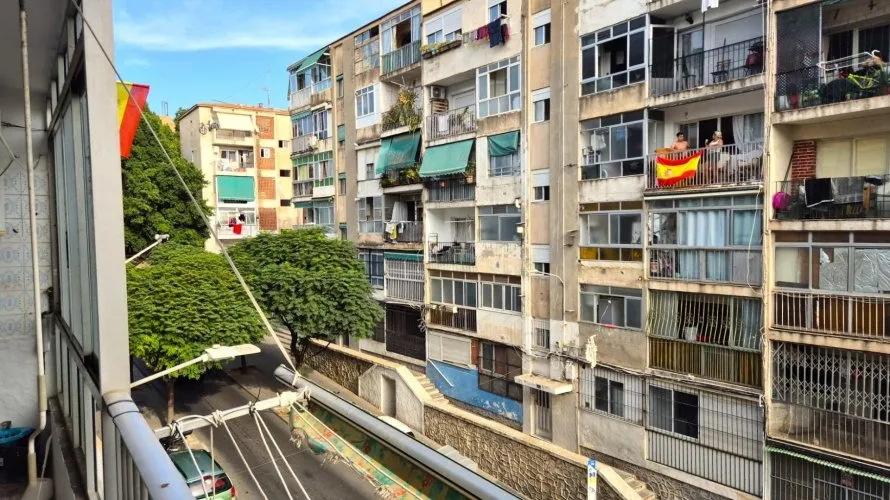 1 bedroom apartment for sale, Alicante, Spain No. 1709 № 6