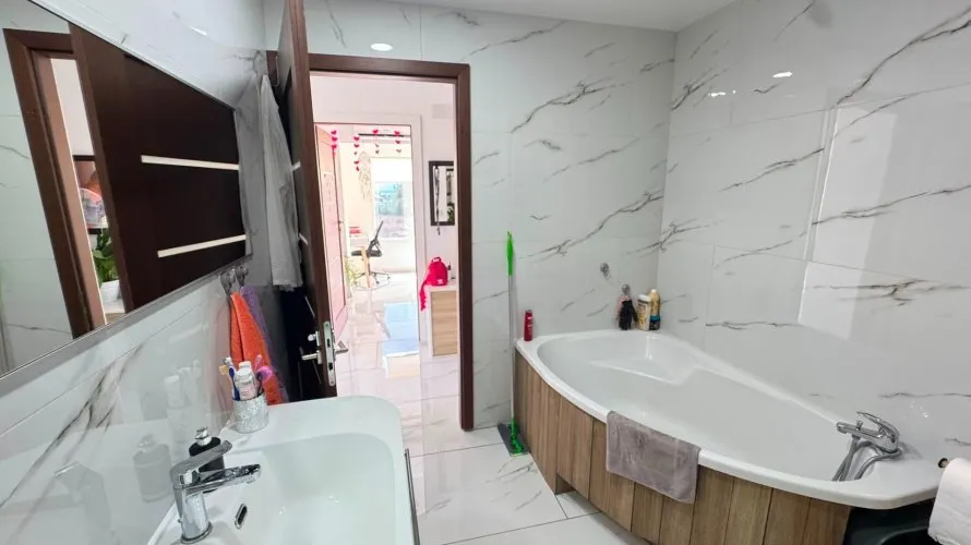 2 bedrooms apartment for sale, Torrevieja, Spain No. 1693 № 7