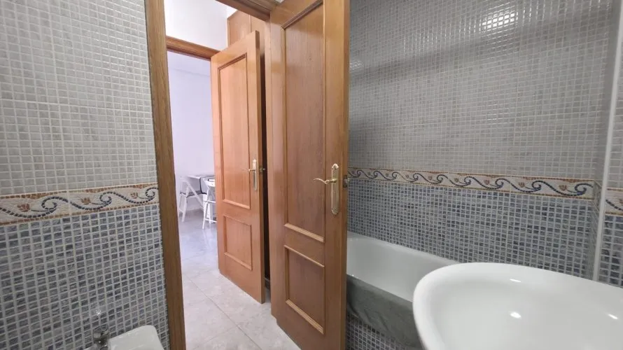 1 bedroom apartment for sale, Torrevieja, Spain No. 1671 № 8