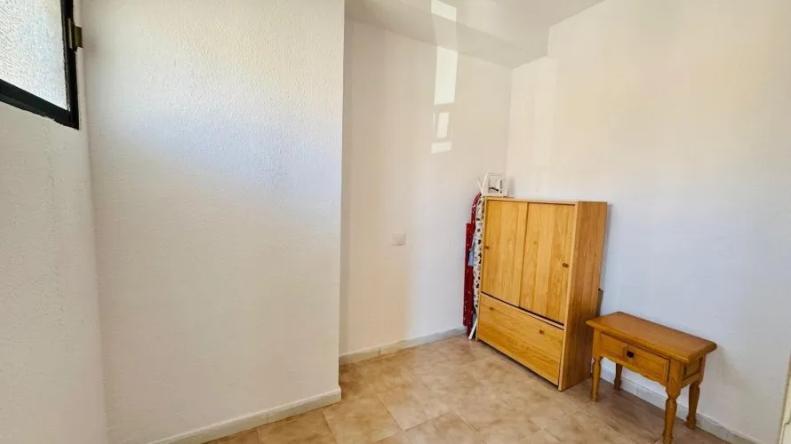 80m² apartment for sale, Torrevieja, Spain No. 1714 № 9