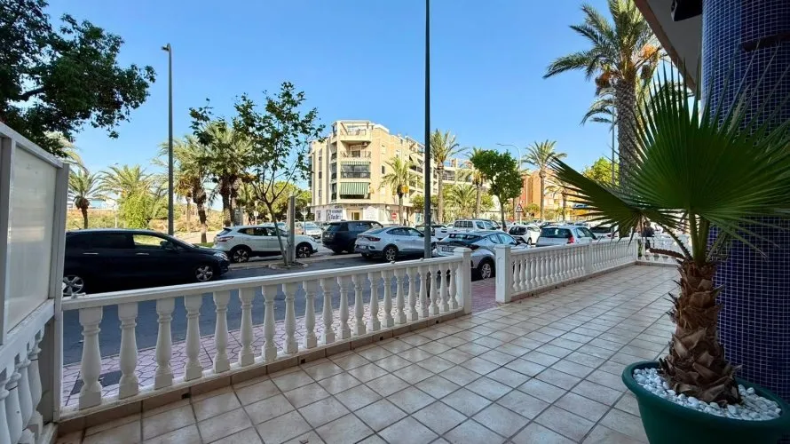 101m² commercial property for sale, Guardamar del Segura, Spain No. 1712 № 19