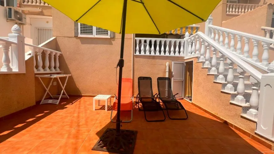 2 bedrooms bungalow for sale, Torrevieja, Spain No. 1694 № 18