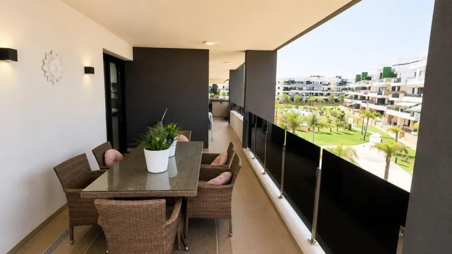 3 bedrooms apartment for sale, Torrevieja, Spain No. 1705 № 8