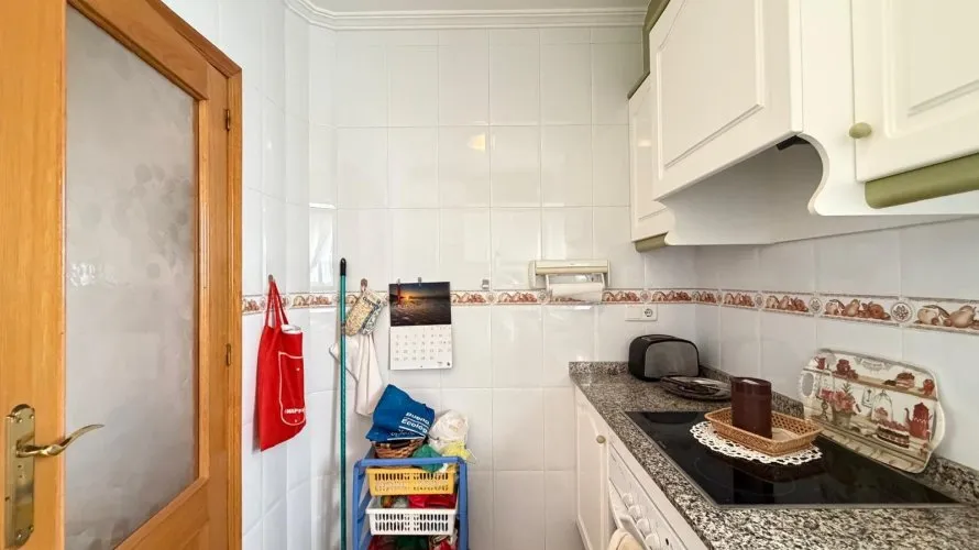 2 bedrooms apartment for sale, Torrevieja, Spain No. 1710 № 11