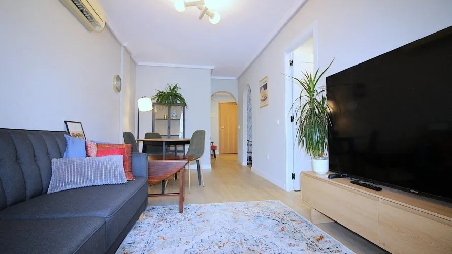 58m² apartment for sale, Torrevieja, Spain No. 1703 № 3