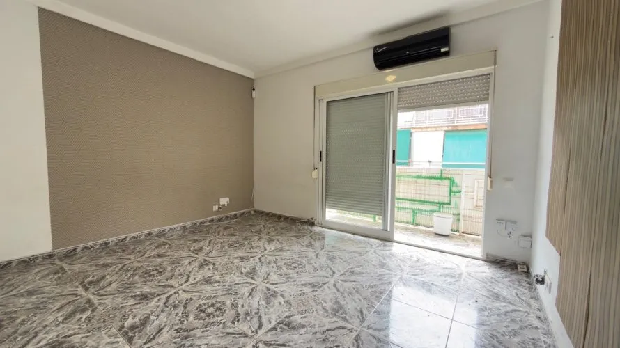 4 bedrooms apartment for sale, Alicante, Spain No. 1687 № 22