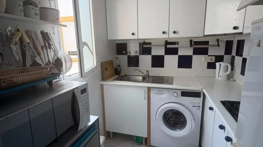 1 bedroom apartment for sale, Torrevieja, Spain No. 1735 № 22