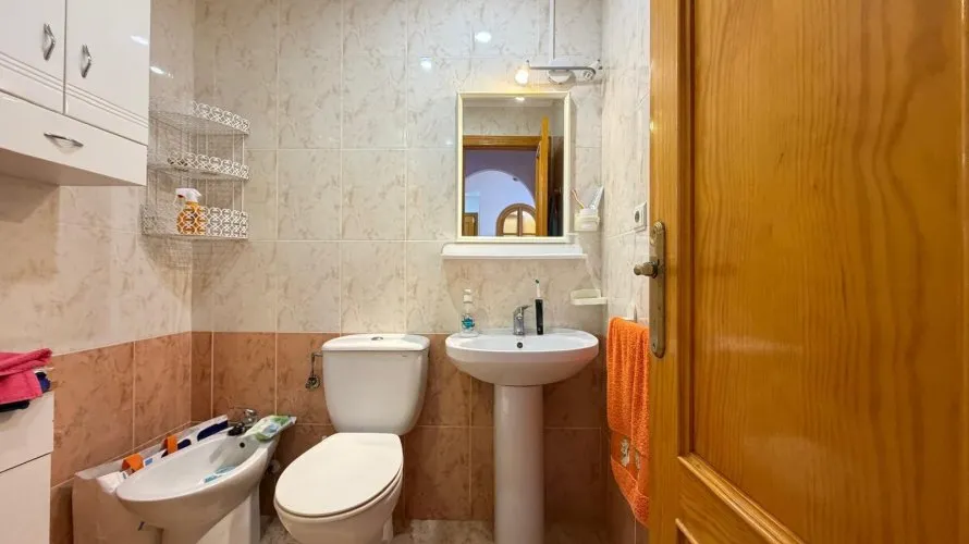 2 bedrooms apartment for sale, Torrevieja, Spain No. 1700 № 14