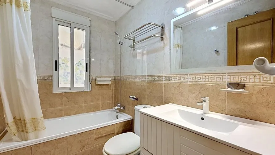 1 bedroom apartment for sale, Torrevieja, Spain No. 1715 № 9