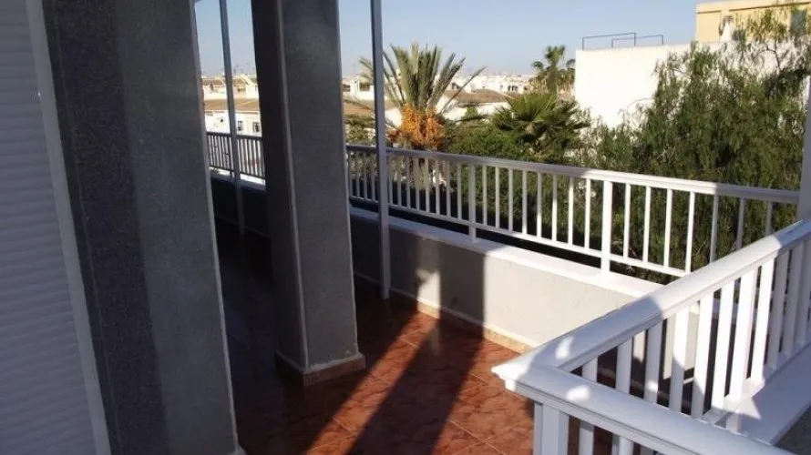 2 bedrooms apartment for sale, Torrevieja, Spain No. 1654 № 6