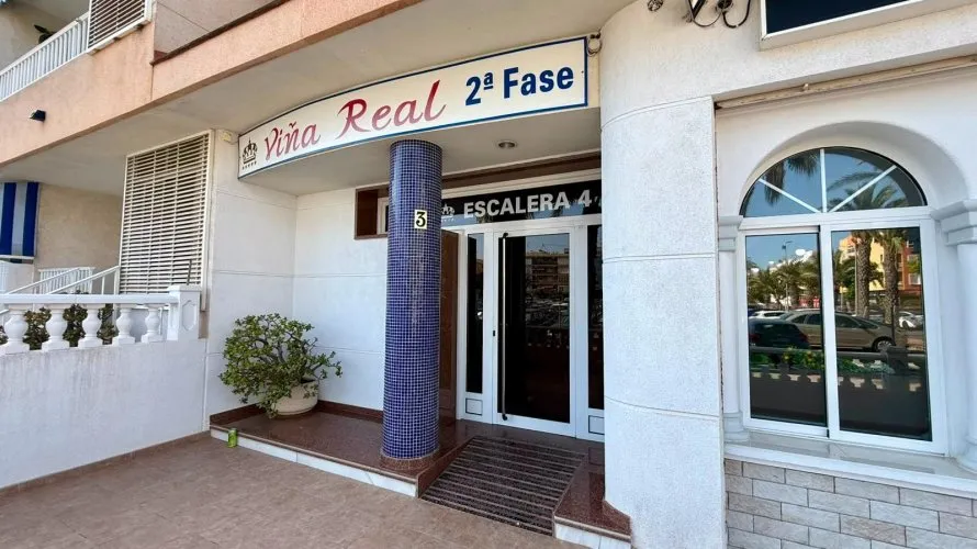 101m² commercial property for sale, Guardamar del Segura, Spain No. 1712 № 17