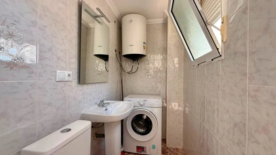 2 bedrooms apartment for sale, Torrevieja, Spain No. 1655 № 10