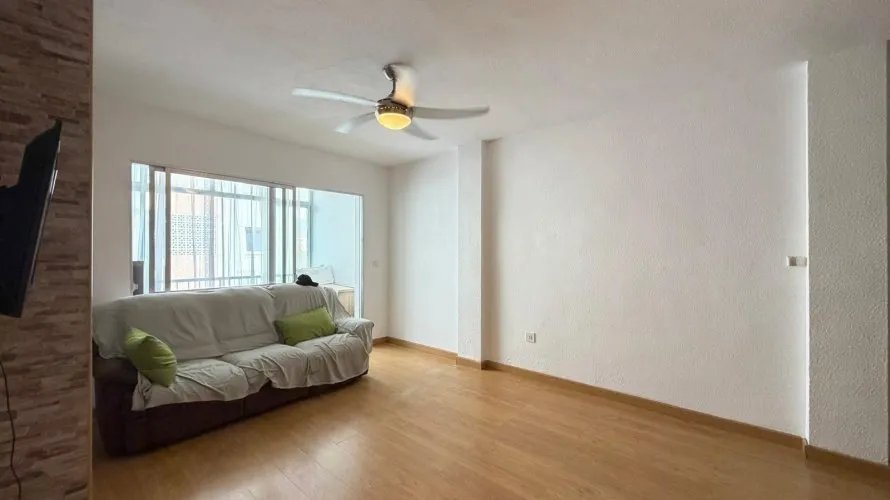 2 bedrooms apartment for sale, Torrevieja, Spain No. 1701 № 2