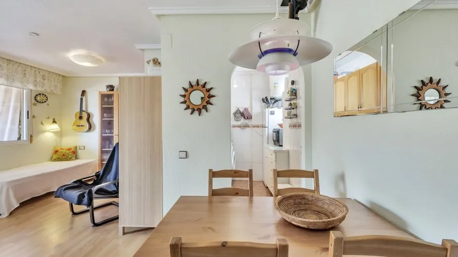 60m² apartment for sale, Torrevieja, Spain No. 1646 № 11