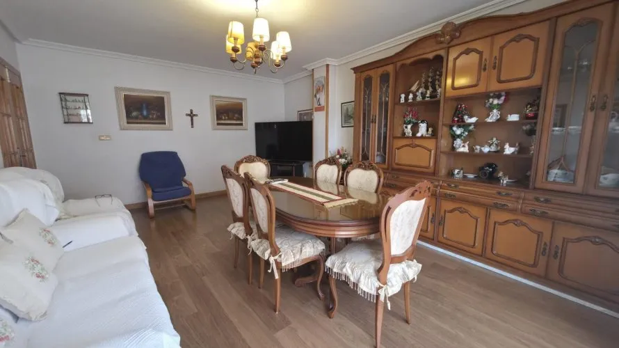 3 bedrooms apartment for sale, Torrevieja, Spain No. 1670 № 10