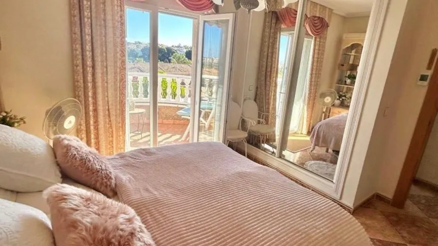 2 bedrooms villa for sale, Torrevieja, Spain No. 1725 № 8