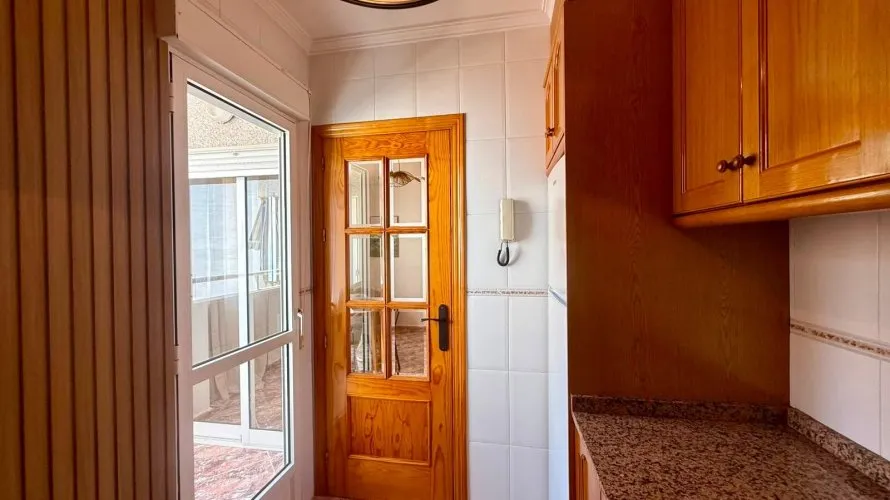 2 bedrooms apartment for sale, Torrevieja, Spain No. 1655 № 2