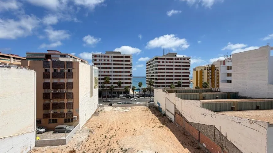 2 bedrooms apartment for sale, Torrevieja, Spain No. 1688 № 7