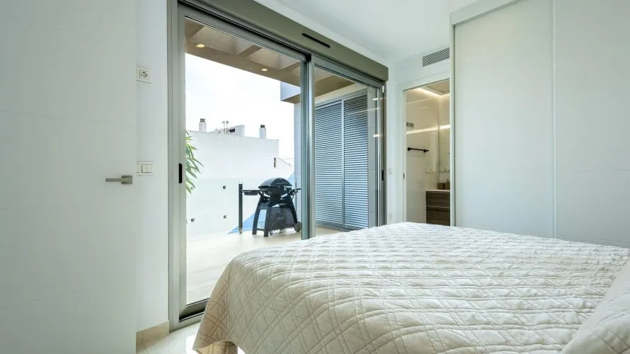129m² apartment for sale, Torrevieja, Spain No. 1650 № 9