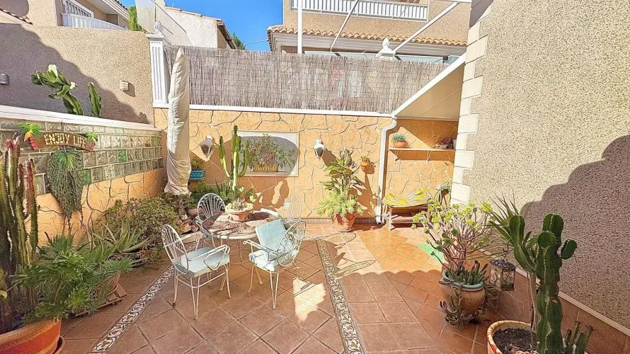 2 bedrooms villa for sale, Torrevieja, Spain No. 1725 № 22