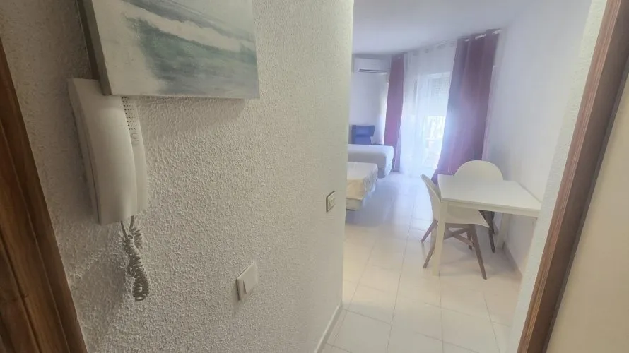 33m² apartment for sale, Torrevieja, Spain No. 1684 № 8