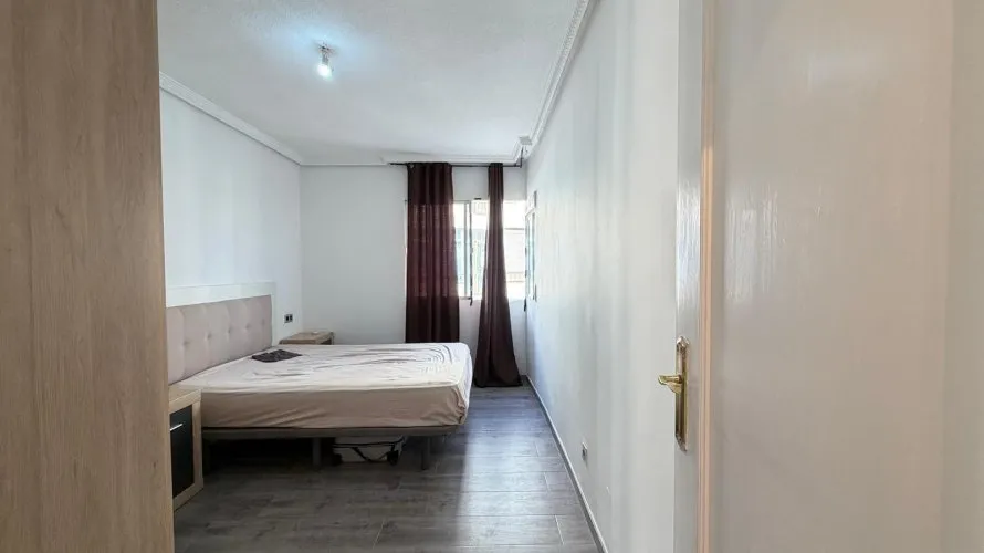 2 bedrooms apartment for sale, Torrevieja, Spain No. 1701 № 12