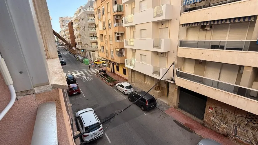 1 bedroom apartment for sale, Torrevieja, Spain No. 1731 № 18