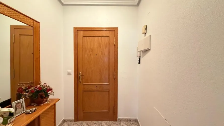 2 bedrooms apartment for sale, Torrevieja, Spain No. 1710 № 3