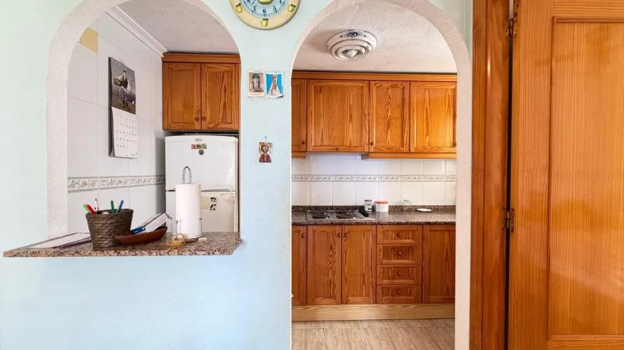 2 bedrooms apartment for sale, Torrevieja, Spain No. 1688 № 9