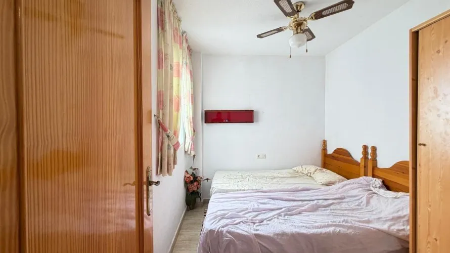 2 bedrooms apartment for sale, Torrevieja, Spain No. 1688 № 2