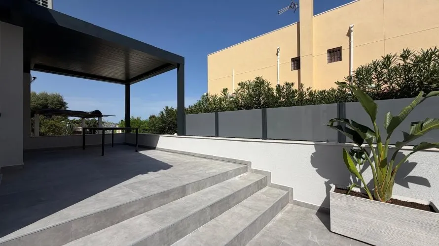 4 bedrooms villa for sale, Torrevieja, Spain No. 1713 № 15