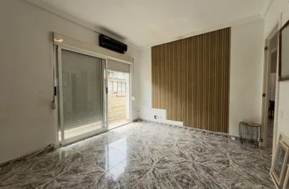 4 bedrooms apartment for sale, Alicante, Spain No. 1687