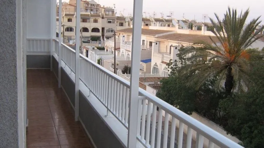 2 bedrooms apartment for sale, Torrevieja, Spain No. 1654 № 5