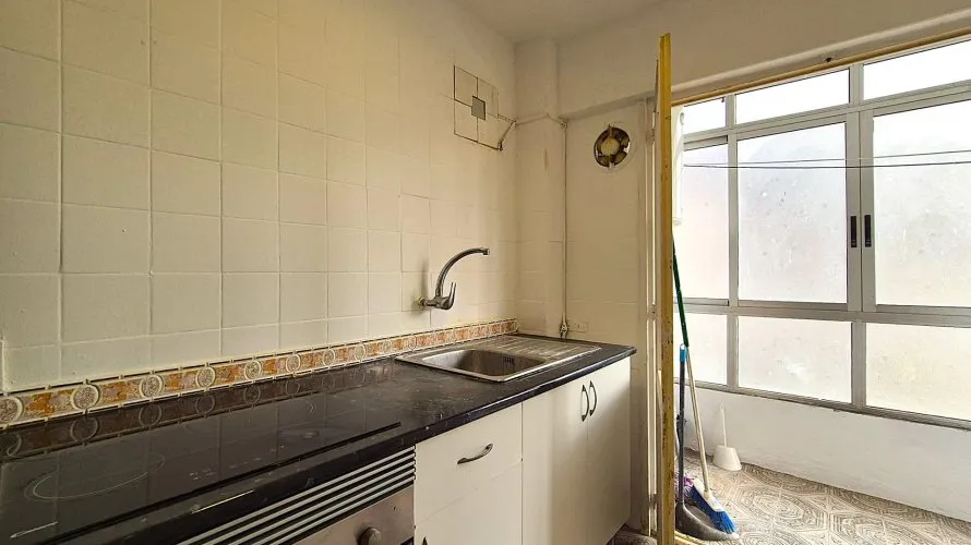 1 bedroom apartment for sale, Alicante, Spain No. 1709 № 14