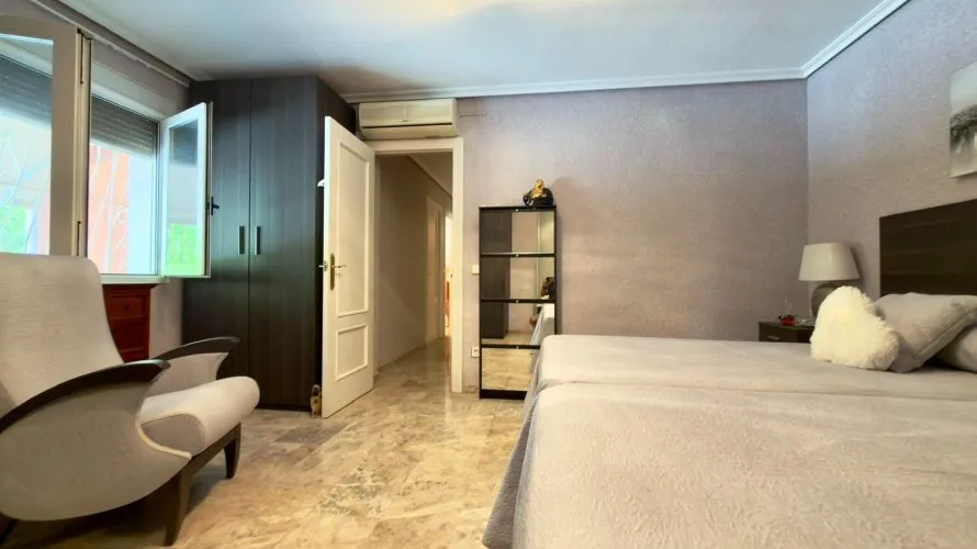 5 bedrooms villa for sale, Benidorm, Spain No. 1716 № 22