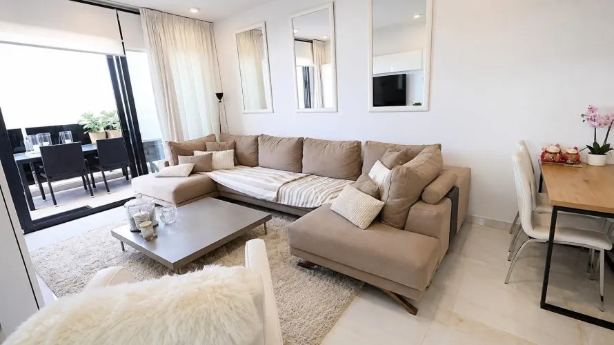 3 bedrooms apartment for sale, Torrevieja, Spain No. 1705 № 17
